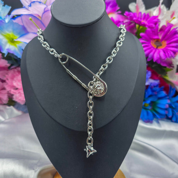 Boldment Chain Pinning Danger - Slip Chain Necklace