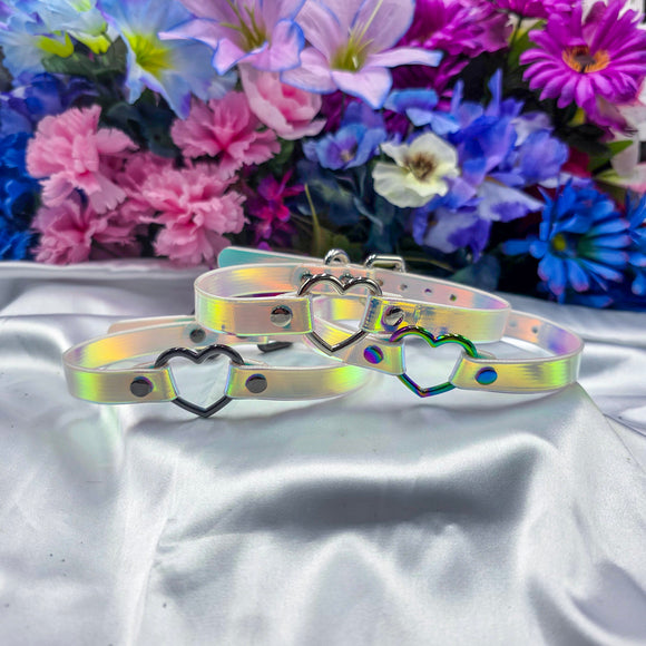 Holographic Classic Heart Ring